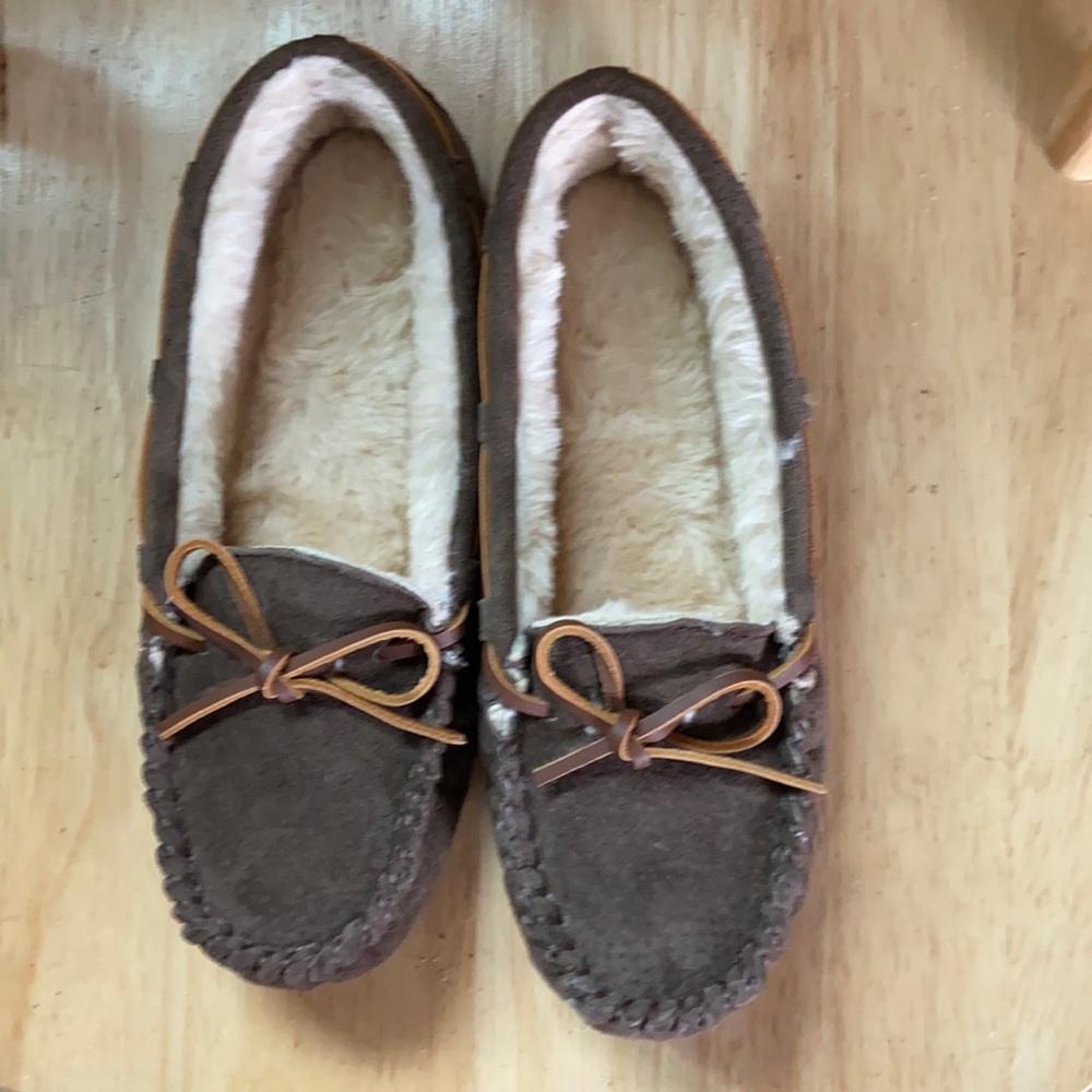 Women’s LAMO slipper/moccasins